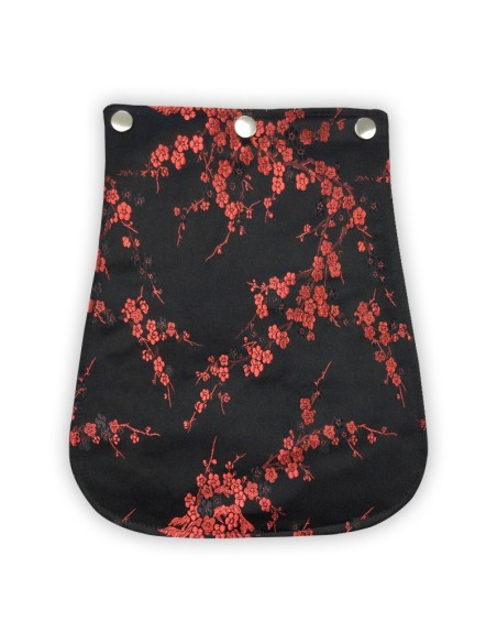Rabat satin noir – fleurs de cerisier rouges brodées – chic asiatique